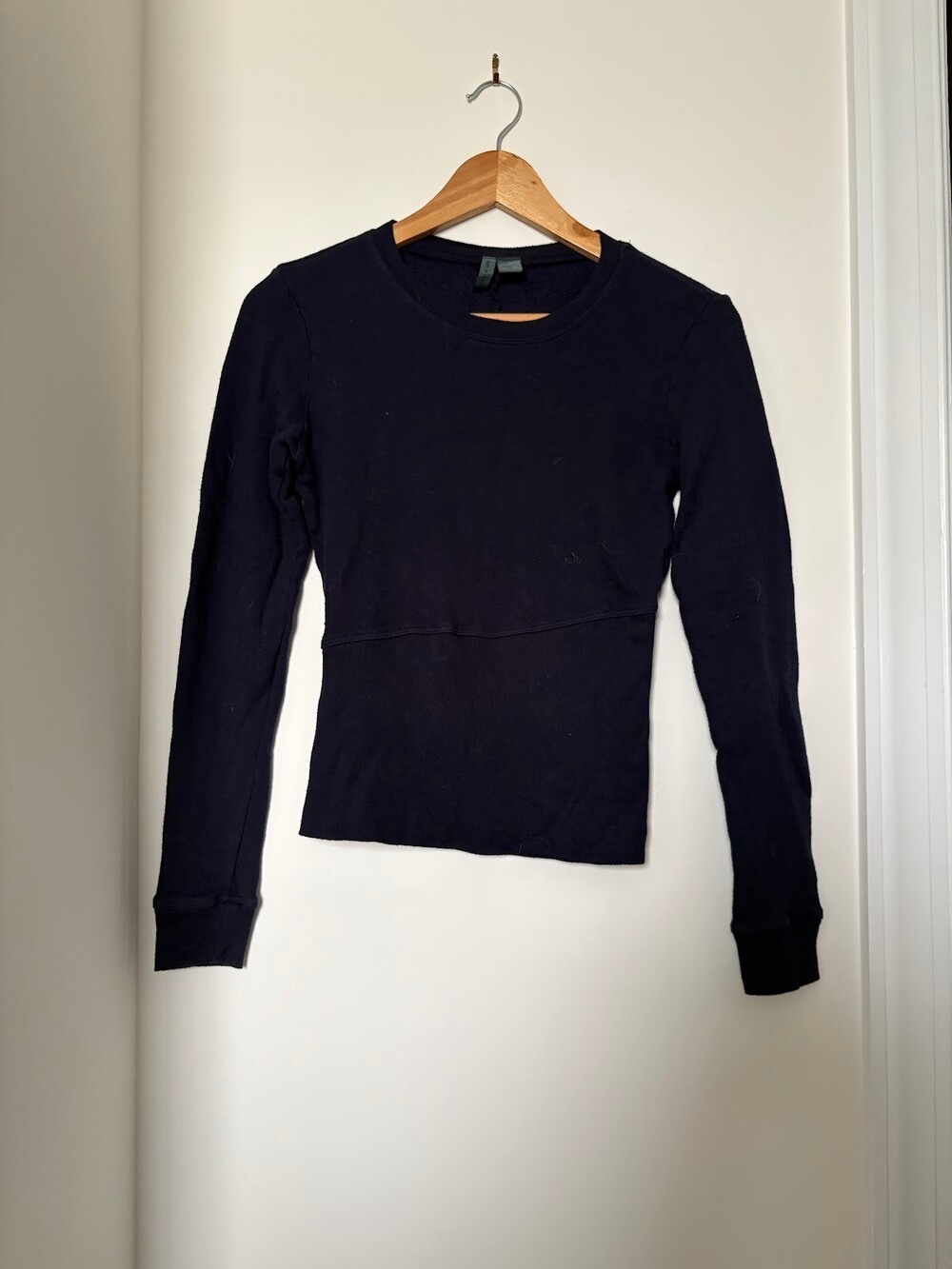 Left of Center Fitted Long Sleeve Knit Top Black Made in USA Women S